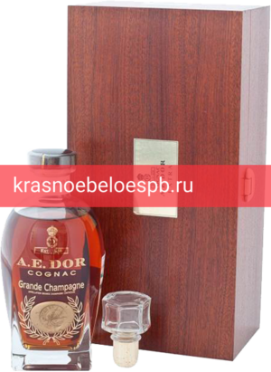 Фото 8 - Коньяк A.E.Dor Extra, Wooden Box 0.7 л