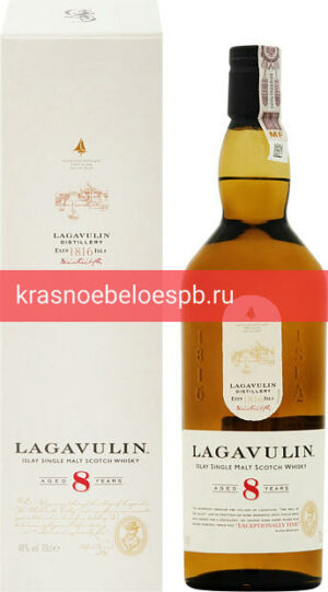 Фото 3 - Виски Lagavulin 8 Years Old gift box 0.7 л